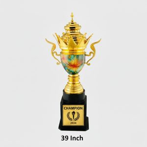 Royal Finish Champion Trophy - TR48