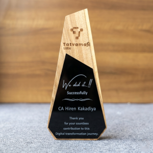 Impact Excellence Wooden Award AW61-10.5"